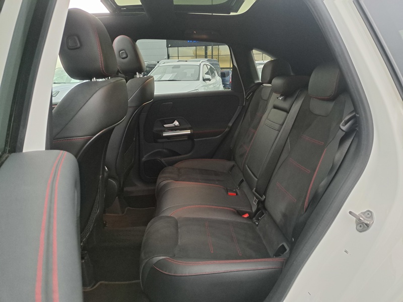 Image Mercedes-Benz CLASSE B 200 d AMG Line Edition   200 d AMG Line Edition