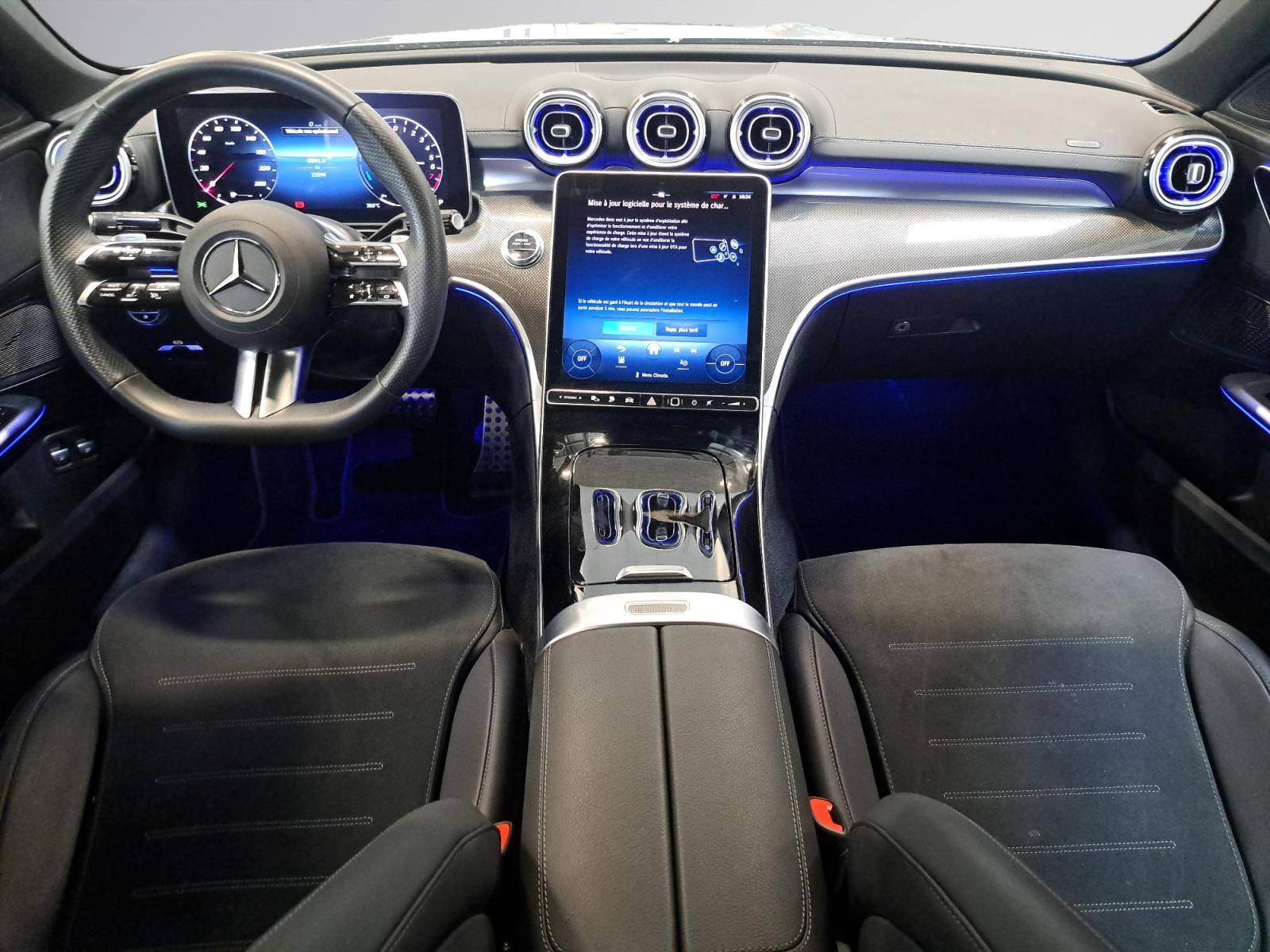 Image Mercedes-Benz CLASSE C BERLINE Classe C 300 e Hybrid EQ Berline AMG Line  Classe C 300 d e Hybrid EQ Berline AMG Line Classe C 300 e Hybrid EQ Berline AMG Line