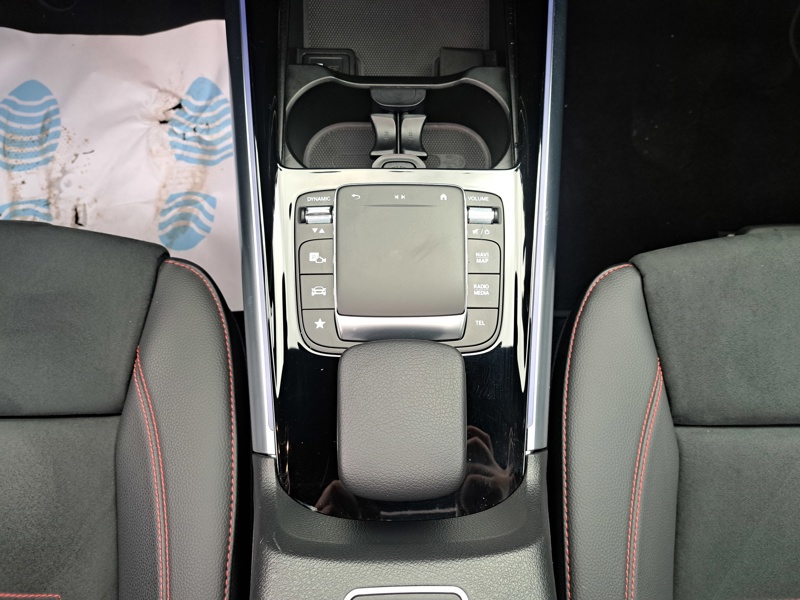 Image Mercedes-Benz GLA 200 AMG Line   200 AMG Line