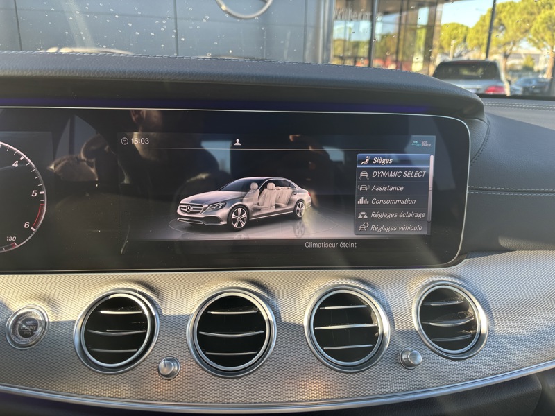 Image Mercedes-Benz CLASSE E BERLINE E 220 d Berline Sportline  Classe E 220 d 9G-Tronic Fascination E 220 d Berline Sportline