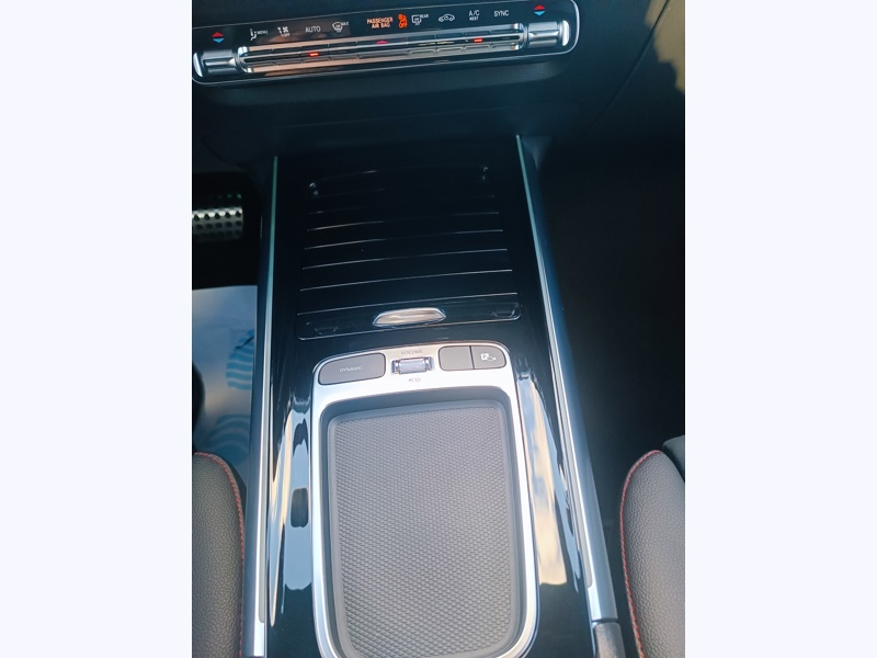 Image Mercedes-Benz GLA 200 d AMG Line   200 d AMG Line