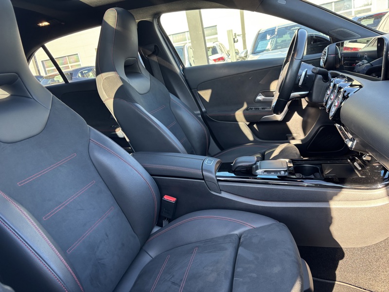 Image Mercedes-Benz CLASSE A 200 d AMG Line AMG Line  200 d AMG Line