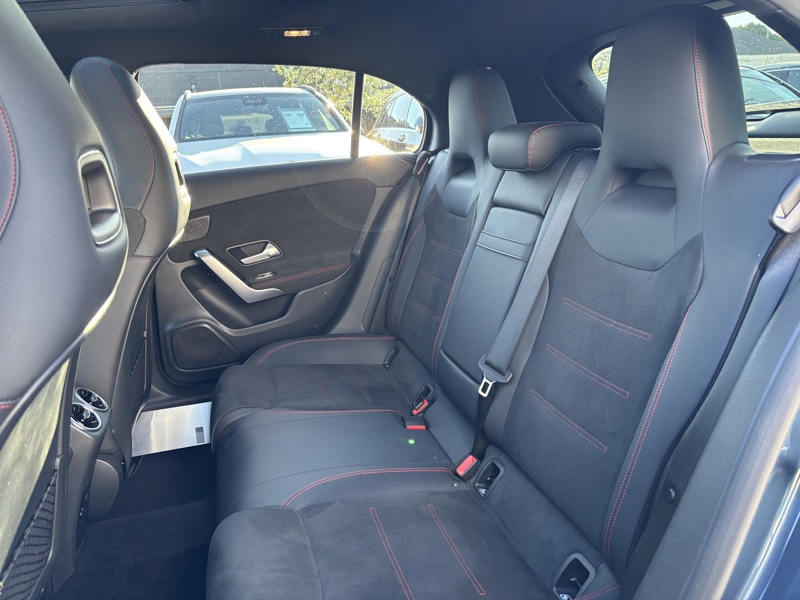 Image Mercedes-Benz CLASSE A 200 d AMG Line AMG Line  200 d AMG Line