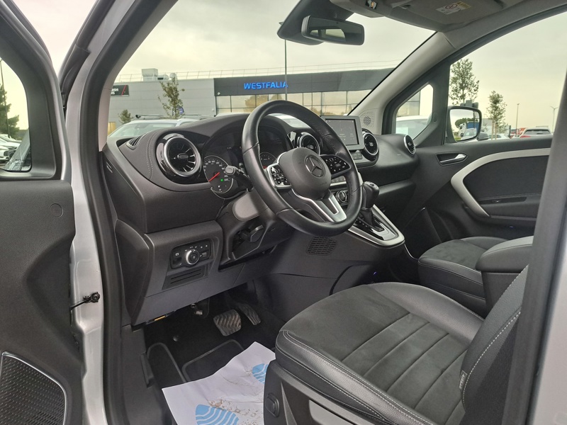 Image Mercedes-Benz CLASSE T T 180 d PROGRESSIVE Standard  Classe T 180 d PROGRESSIVE T 180 d PROGRESSIVE Standard