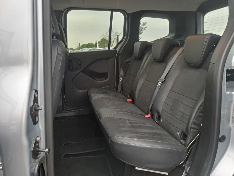 Image Mercedes-Benz CLASSE T T 180 d PROGRESSIVE Standard  Classe T 180 d PROGRESSIVE T 180 d PROGRESSIVE Standard