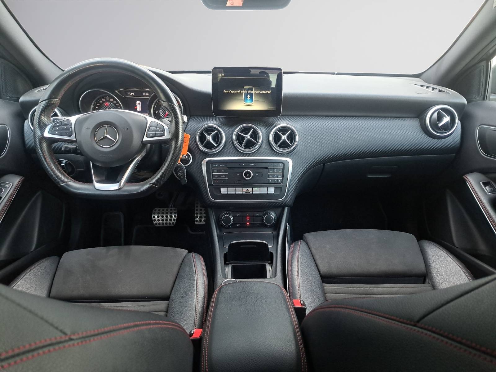 Image Mercedes-Benz CLASSE A A 200 d Intuition  Classe A 200 d 7G-DCT Fascination A 200 d Intuition