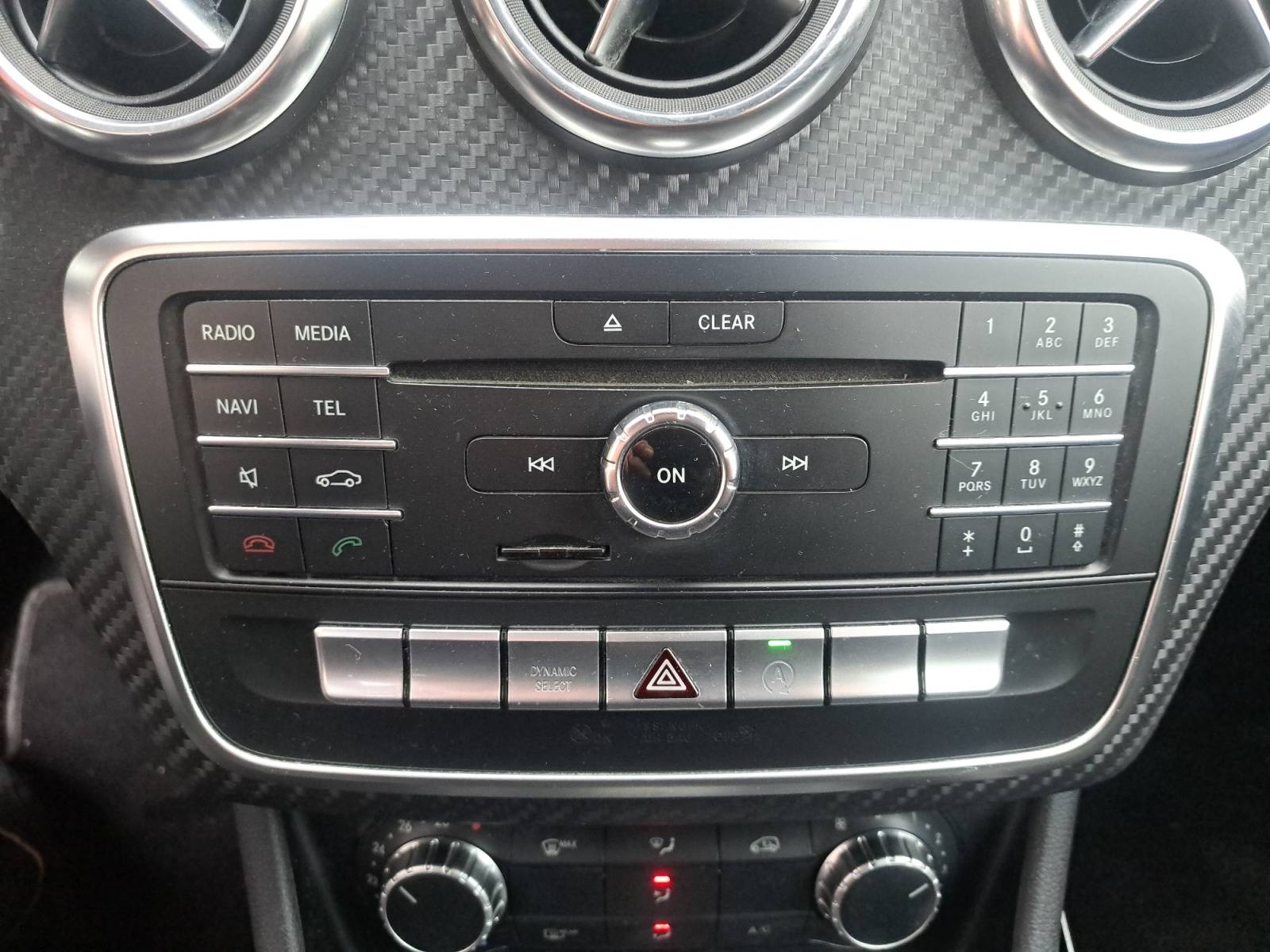 Image Mercedes-Benz CLASSE A A 200 d Intuition  Classe A 200 d 7G-DCT Fascination A 200 d Intuition