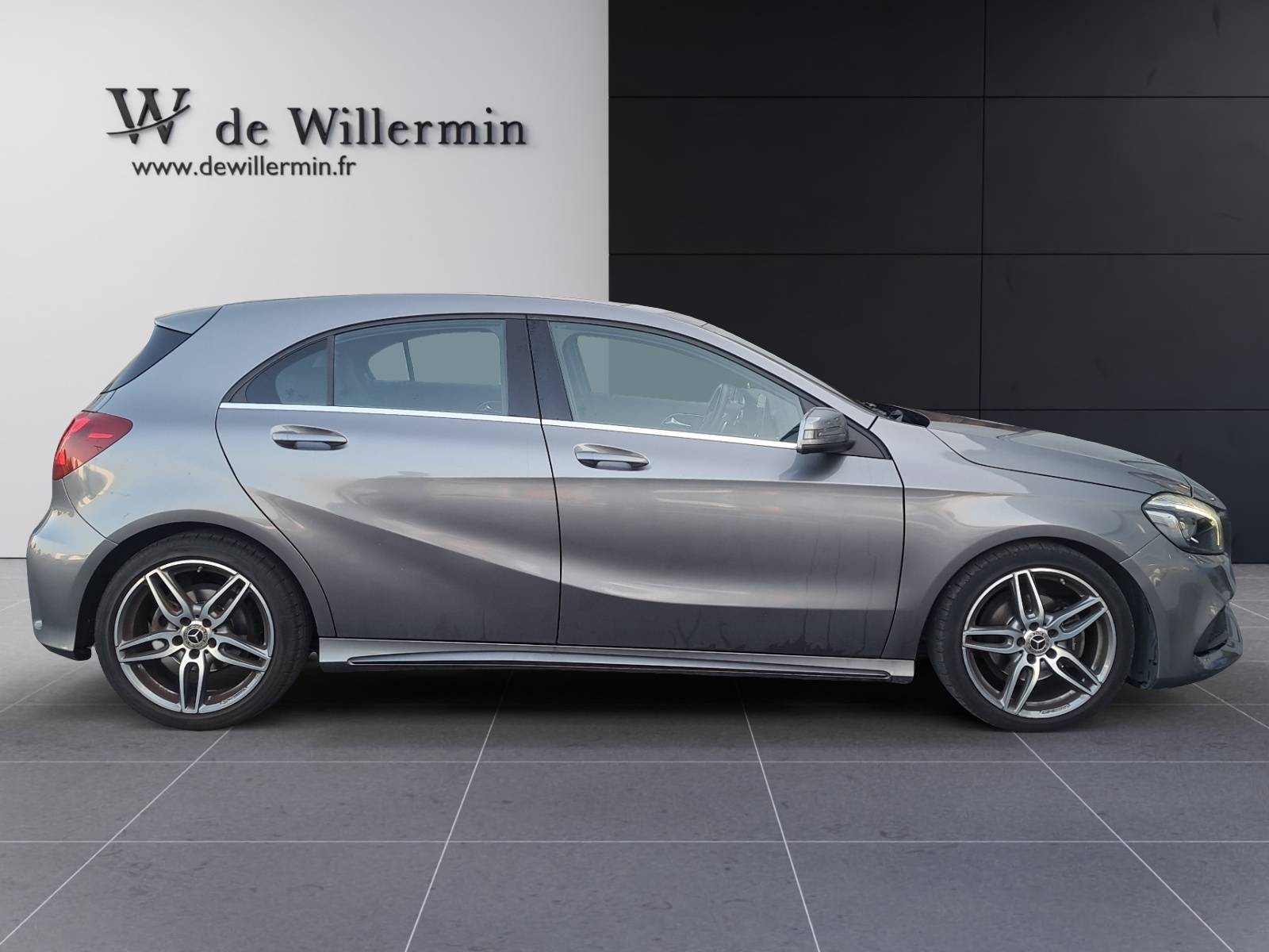 Image Mercedes-Benz CLASSE A A 200 d Intuition  Classe A 200 d 7G-DCT Fascination A 200 d Intuition