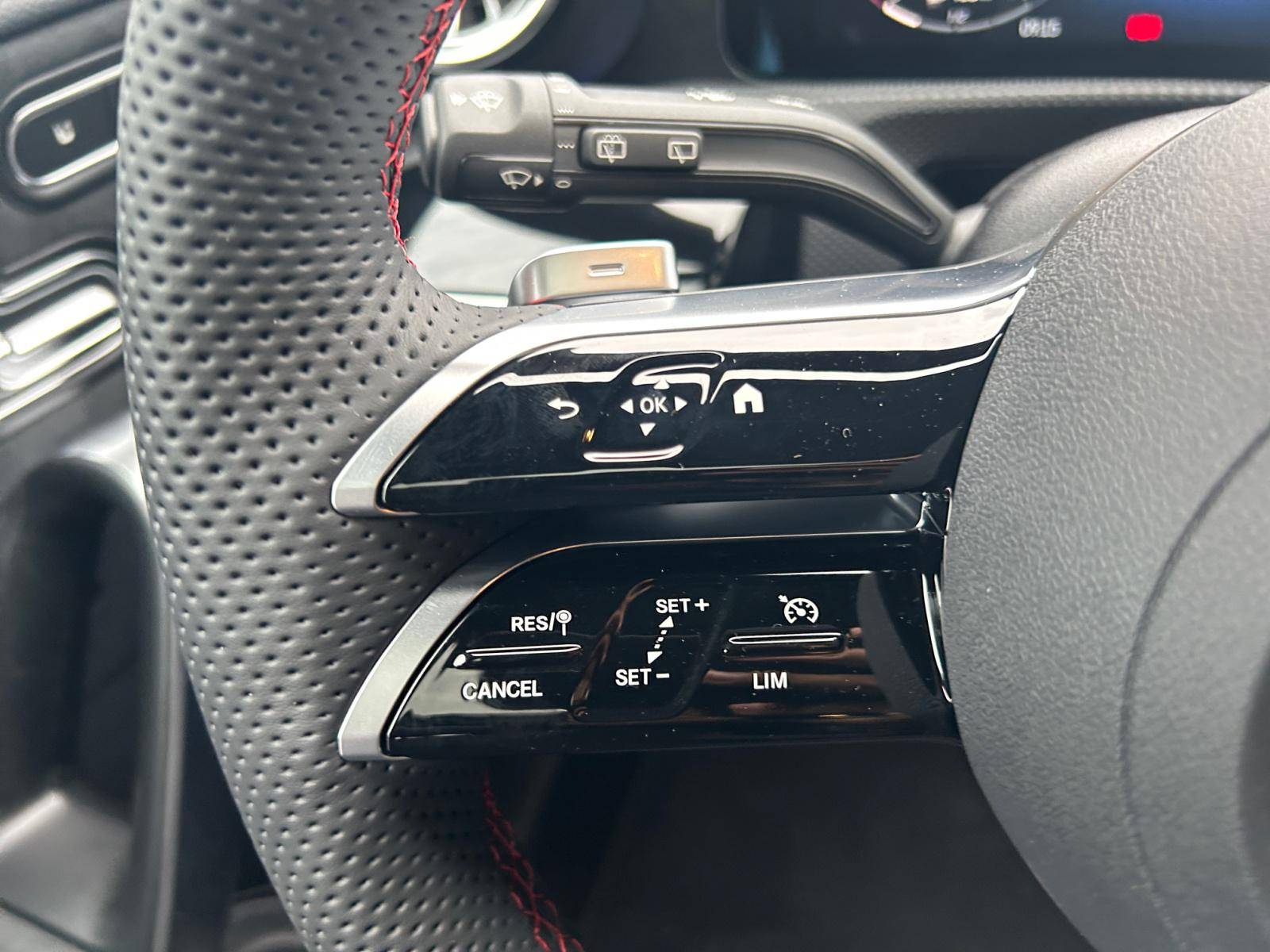 Image Mercedes-Benz CLA SHOOTING BRAKE CLA 200 d Shooting Brake AMG Line  CLA 200 d Shooting Brake AMG Line CLA 200 d Shooting Brake AMG Line