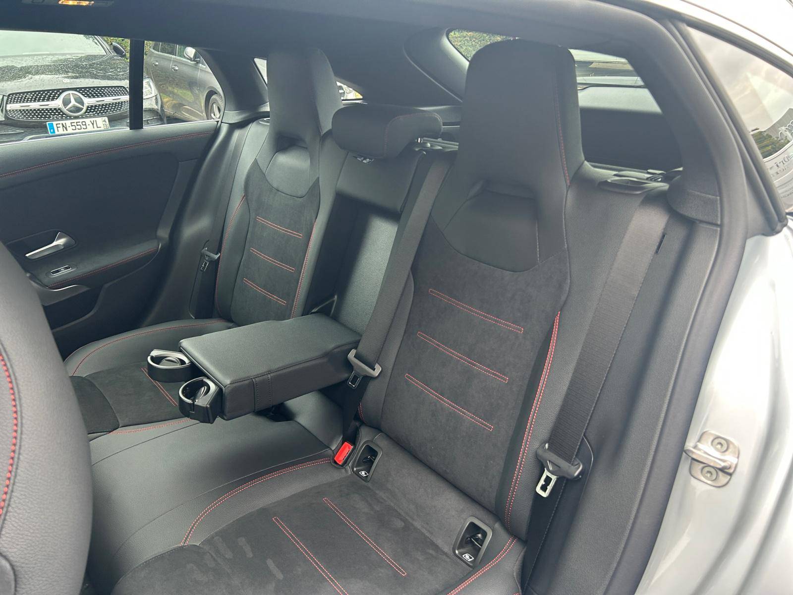 Image Mercedes-Benz CLA SHOOTING BRAKE CLA 200 d Shooting Brake AMG Line  CLA 200 d Shooting Brake AMG Line CLA 200 d Shooting Brake AMG Line