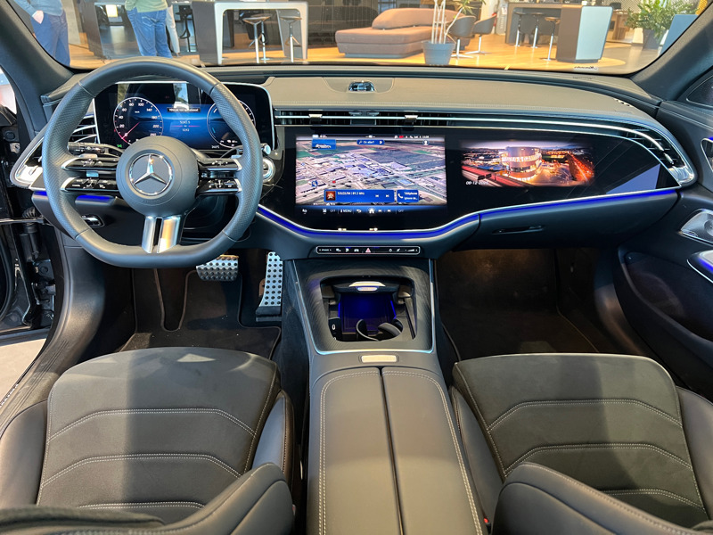 Image Mercedes-Benz CLASSE E BREAK Classe E 300 e Hybrid EQ AMG Line Break  Classe E 300 e Hybrid EQ AMG Line Break Classe E 300 e Hybrid EQ AMG Line Break