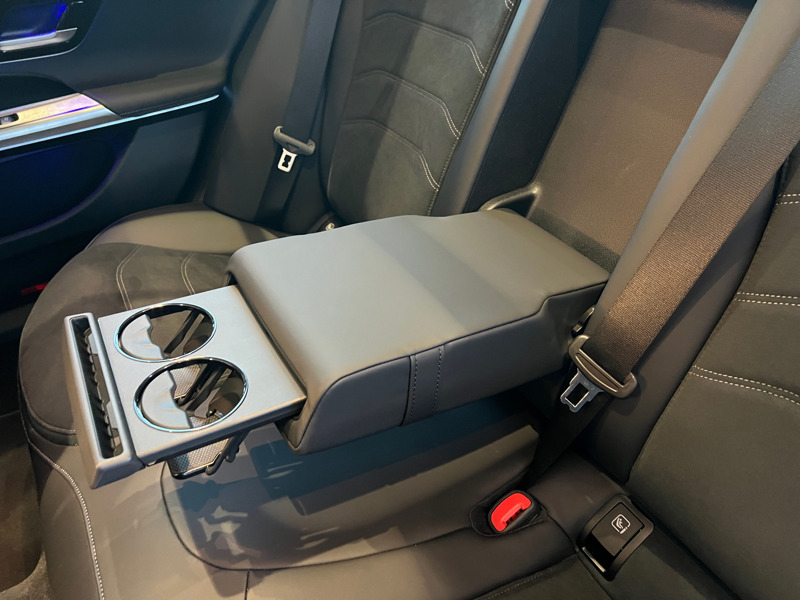 Image Mercedes-Benz CLASSE E BREAK Classe E 300 e Hybrid EQ AMG Line Break  Classe E 300 e Hybrid EQ AMG Line Break Classe E 300 e Hybrid EQ AMG Line Break