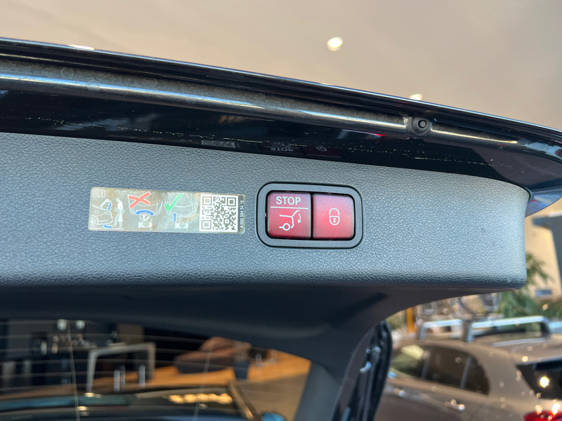 Image Mercedes-Benz CLASSE E BREAK Classe E 300 e Hybrid EQ AMG Line Break  Classe E 300 e Hybrid EQ AMG Line Break Classe E 300 e Hybrid EQ AMG Line Break