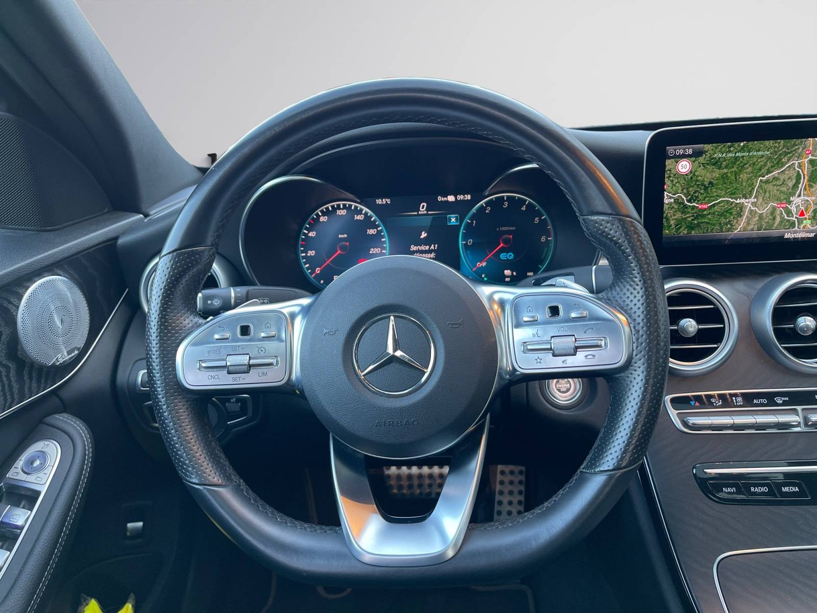 Image Mercedes-Benz CLASSE C BERLINE Classe C 300 de Berline AMG Line  C300 DE 9G-TRONIC AMG LINE Classe C 300 de Berline AMG Line