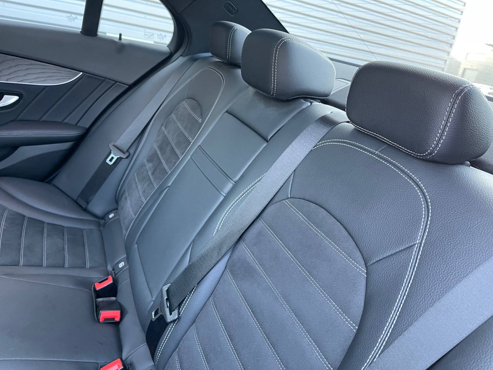 Image Mercedes-Benz CLASSE C BERLINE Classe C 300 de Berline AMG Line  C300 DE 9G-TRONIC AMG LINE Classe C 300 de Berline AMG Line