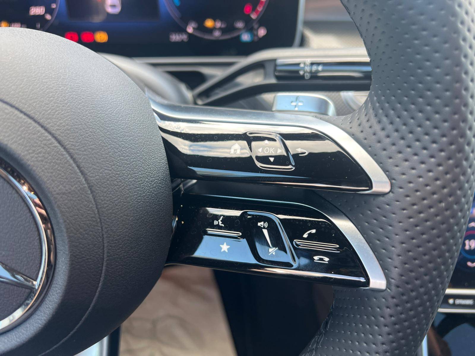 Image Mercedes-Benz CLASSE C BERLINE Classe C 300 de Hybrid EQ Berline AMG Line  Classe C 300 d e Hybrid EQ Berline AMG Line Classe C 300 de Hybrid EQ Berline AMG Line