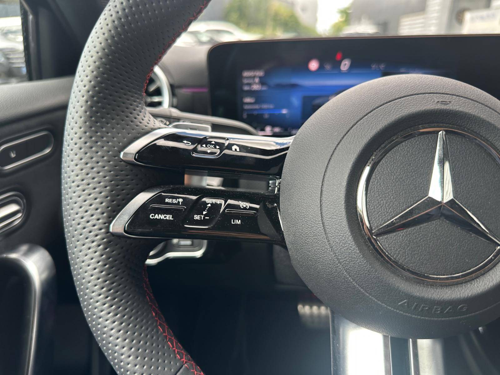 Image Mercedes-Benz CLASSE A 200 d AMG Line  Classe A 200 d AMG Line 200 d AMG Line