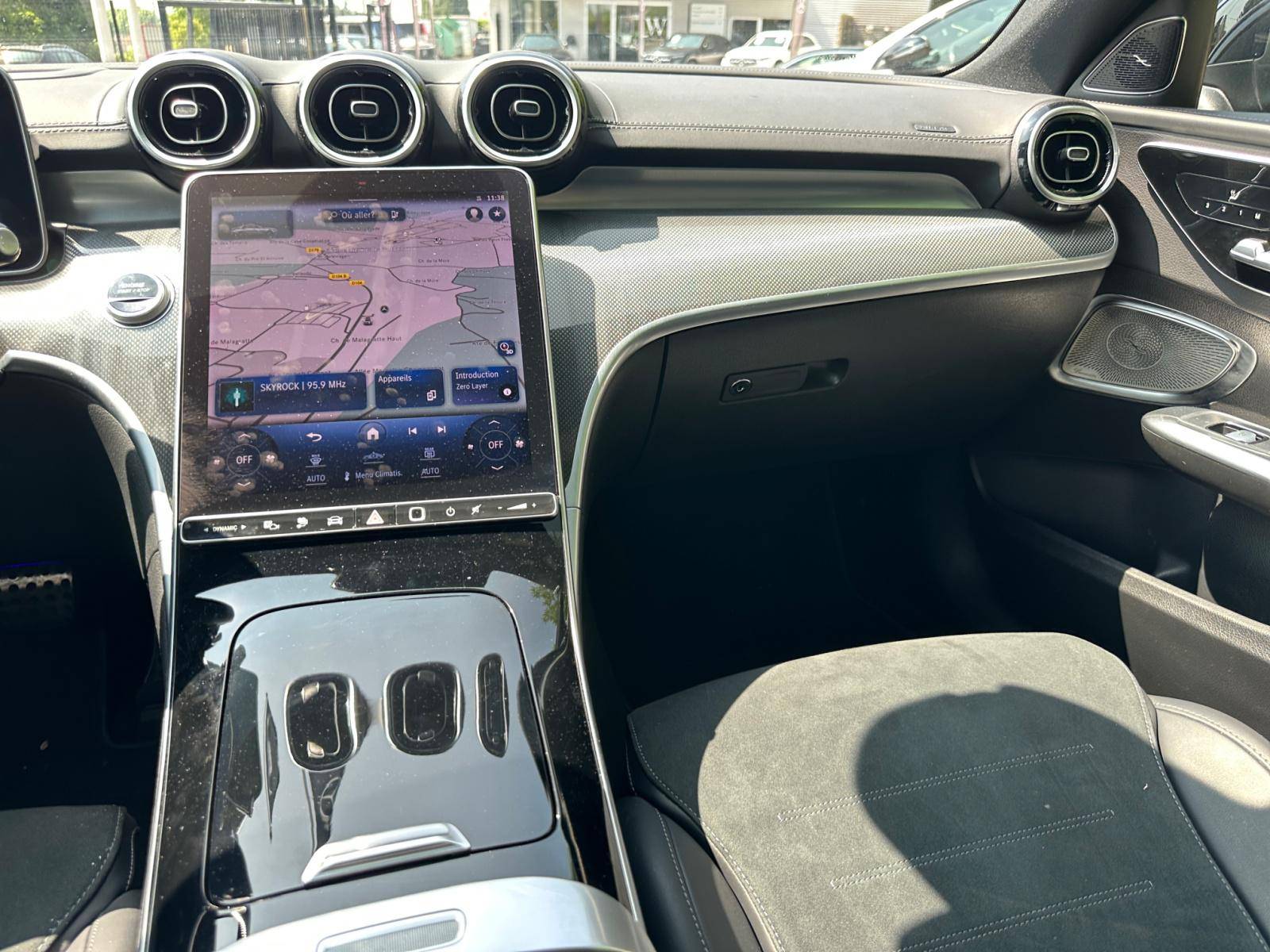 Image Mercedes-Benz CLASSE C BERLINE Classe C 300 de Berline AMG line  Classe C 300 d e Hybrid EQ Berline AMG Line Classe C 300 de Berline AMG line