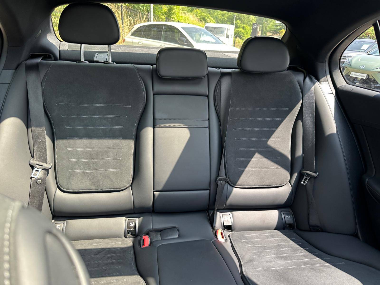 Image Mercedes-Benz CLASSE C BERLINE Classe C 300 de Berline AMG line  Classe C 300 d e Hybrid EQ Berline AMG Line Classe C 300 de Berline AMG line