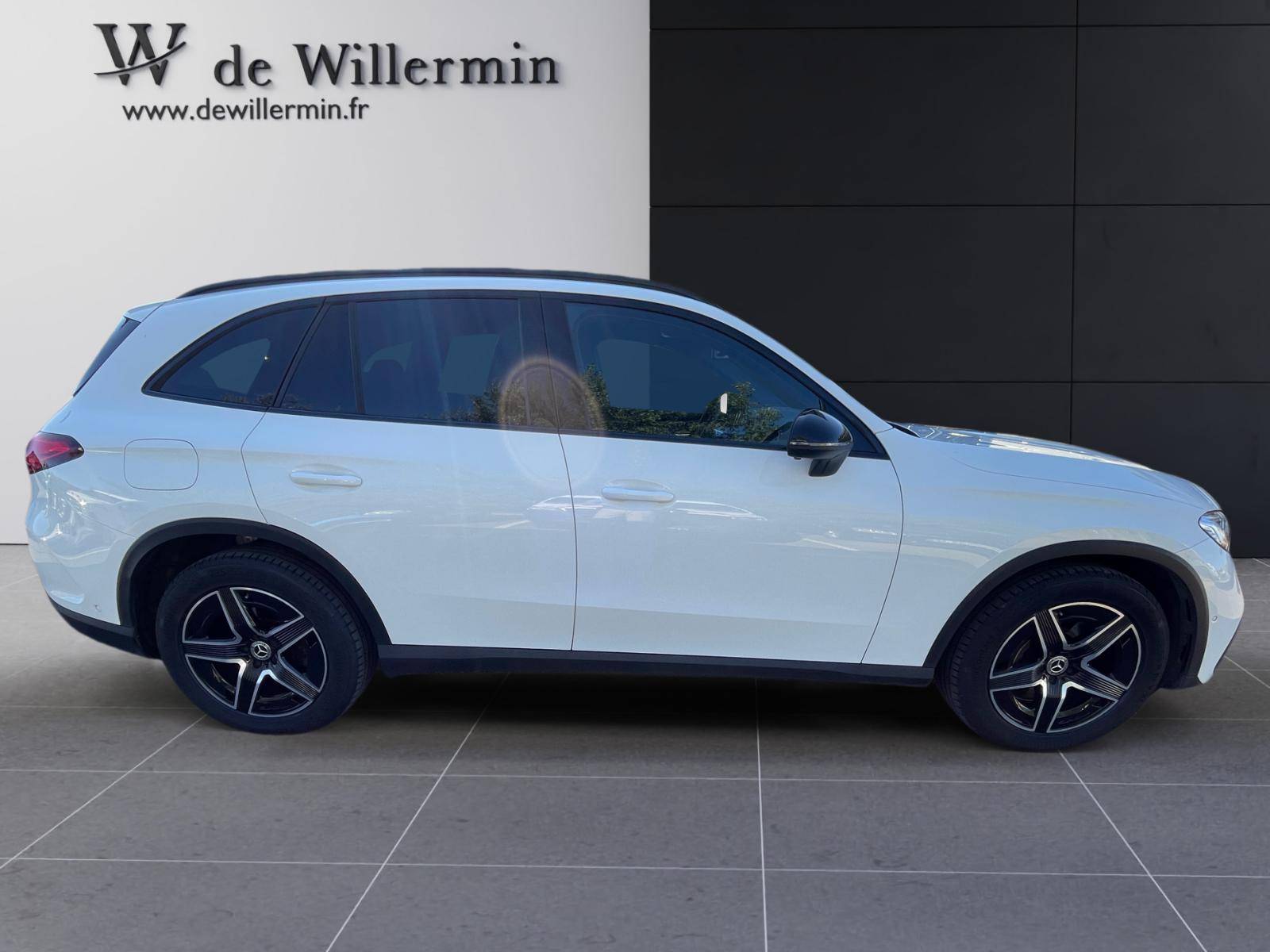 Image Mercedes-Benz GLC SUV GLC 220 d 4MATIC AMG Line  GLC 200 d 4MATIC AMG Line GLC 220 d 4MATIC AMG Line