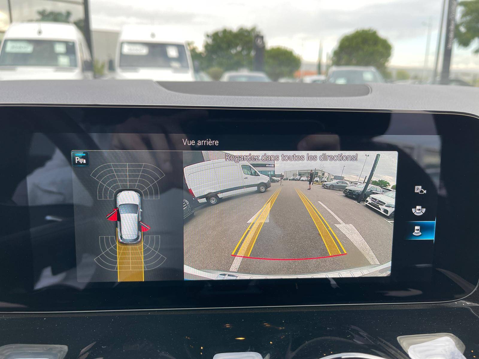 Image Mercedes-Benz GLA 200 d AMG Line  GLA 200D 8G-DCT AMG LINE 200 d AMG Line