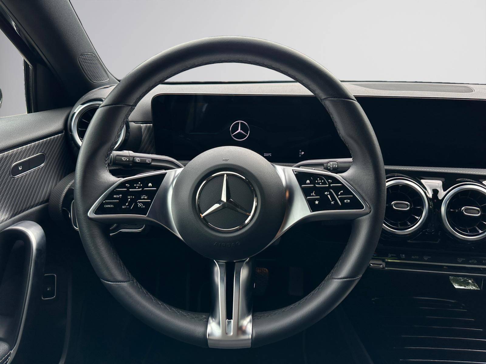 Image Mercedes-Benz CLASSE A 250 e Progressive Line  Classe A 250 e Hybrid EQ Progressive Line 250 e Progressive Line