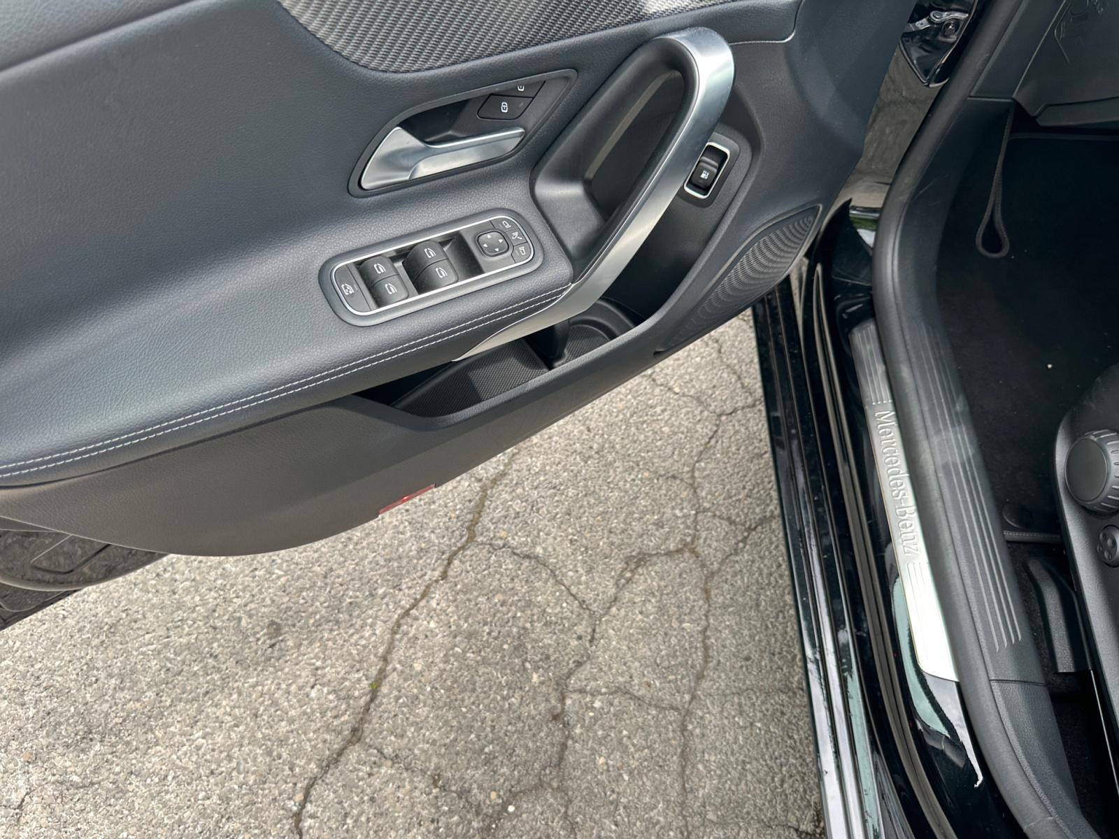 Image Mercedes-Benz CLASSE A 250 e Progressive Line  Classe A 250 e Hybrid EQ Progressive Line 250 e Progressive Line