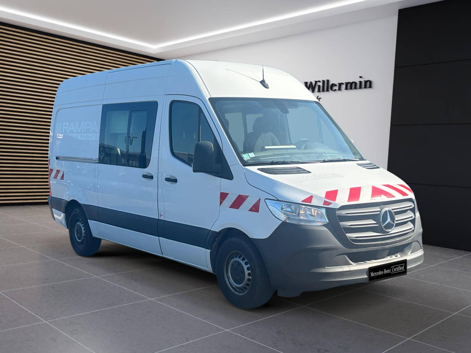 Image Mercedes-Benz SPRINTER 315 CDI Fourgon Toit sureleve Standard  SPRINTER 315 FG 37 3,5T FIRST 315 CDI Fourgon Toit sureleve Standard