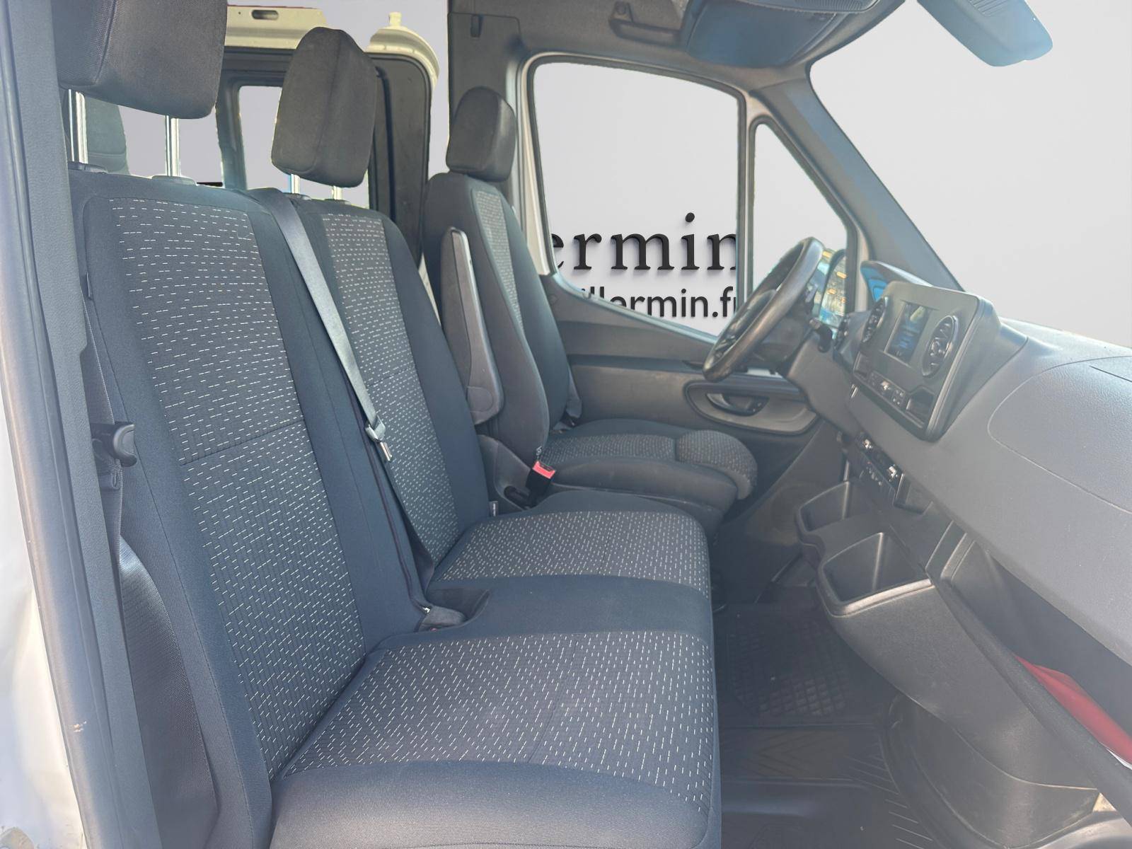 Image Mercedes-Benz SPRINTER 315 CDI Fourgon Toit sureleve Standard  SPRINTER 315 FG 37 3,5T FIRST 315 CDI Fourgon Toit sureleve Standard