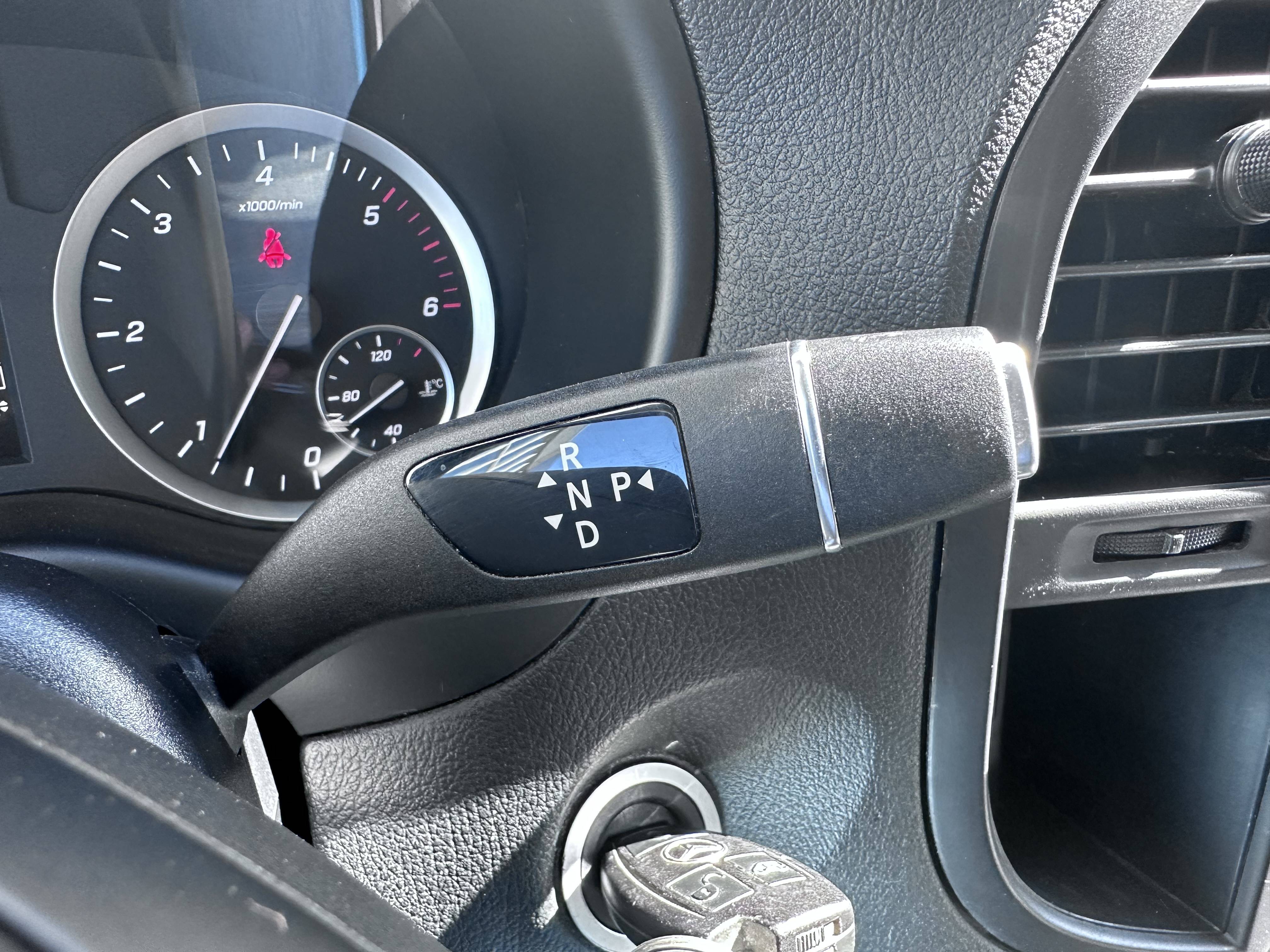 Image Mercedes-Benz VITO 119 CDI Fourgon Long  VITO FOURGON 119 CDI LONG BVA RWD PRO 119 CDI Fourgon Long