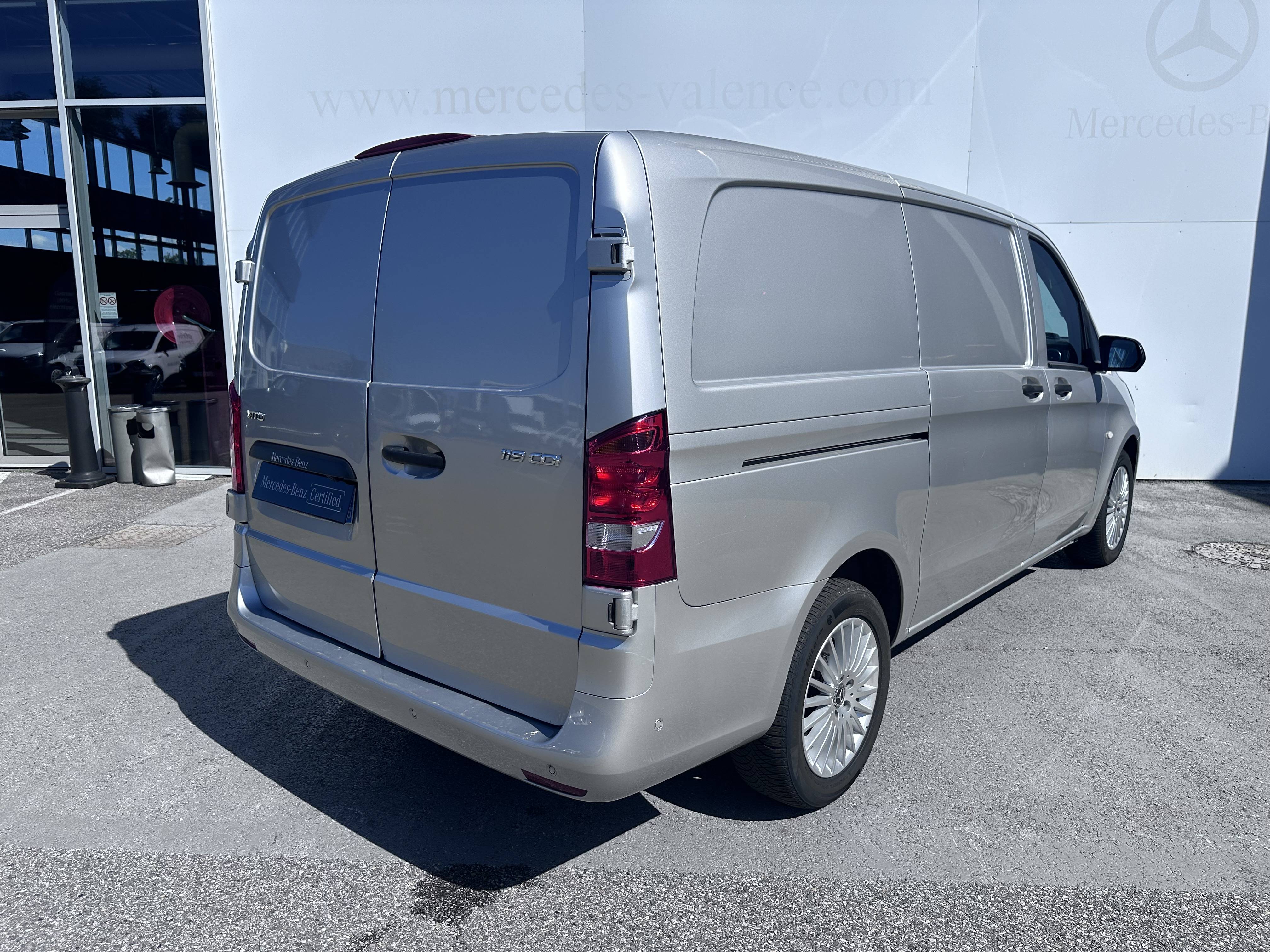 Image Mercedes-Benz VITO 119 CDI Fourgon Long  VITO FOURGON 119 CDI LONG BVA RWD PRO 119 CDI Fourgon Long