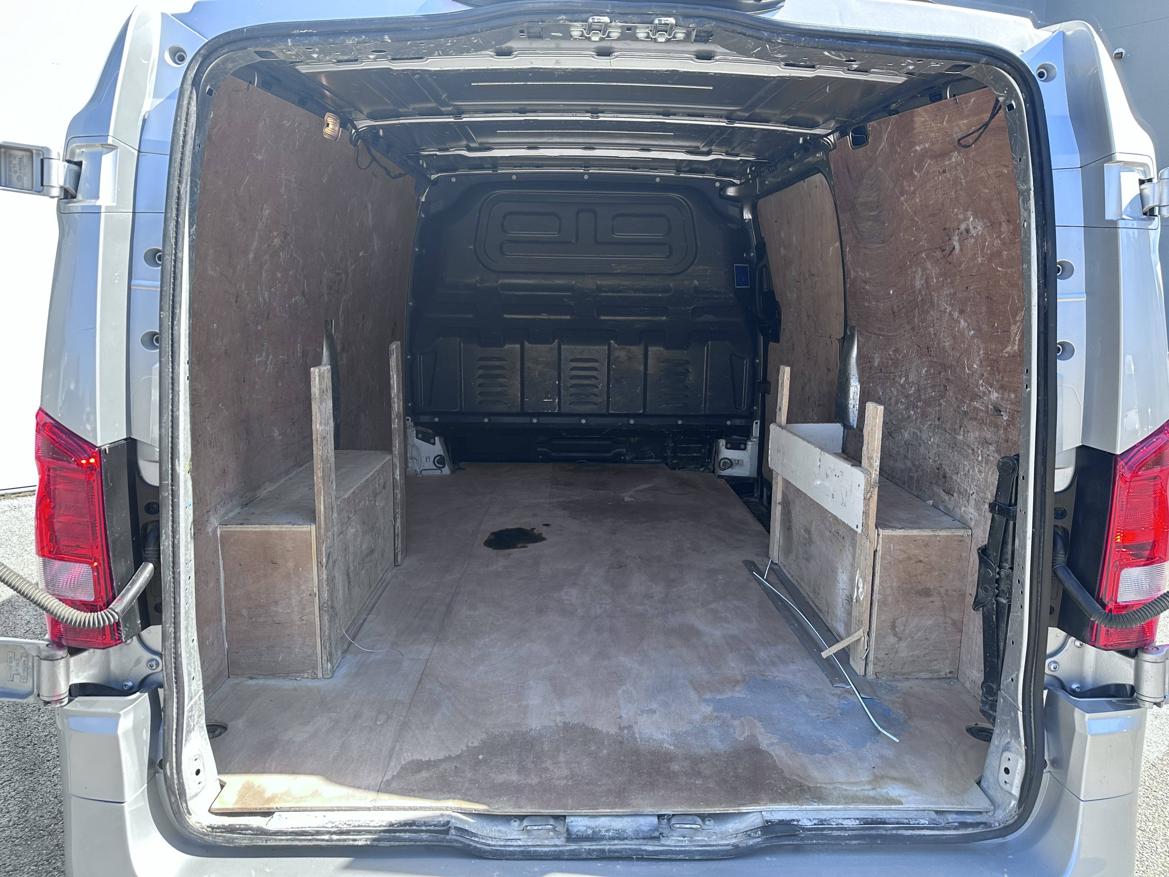 Image Mercedes-Benz VITO 119 CDI Fourgon Long  VITO FOURGON 119 CDI LONG BVA RWD PRO 119 CDI Fourgon Long