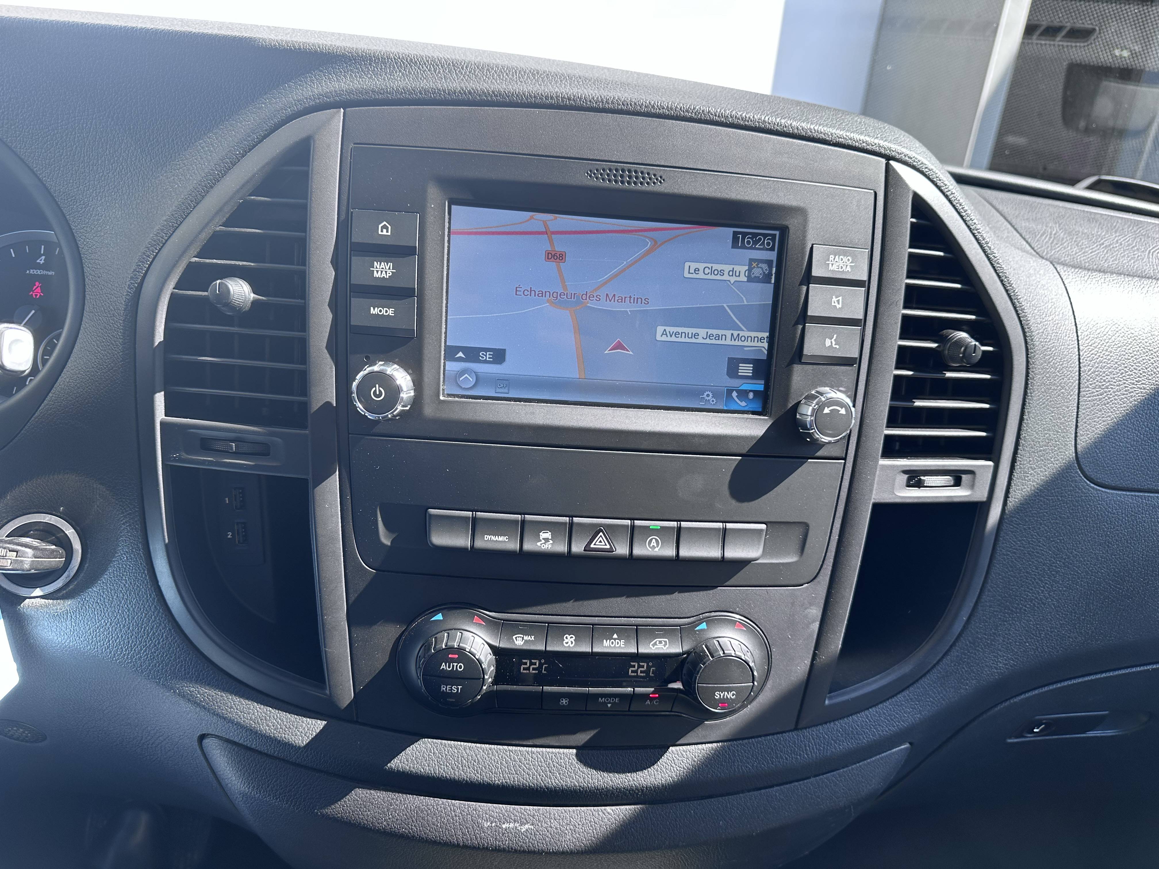 Image Mercedes-Benz VITO 119 CDI Fourgon Long  VITO FOURGON 119 CDI LONG BVA RWD PRO 119 CDI Fourgon Long