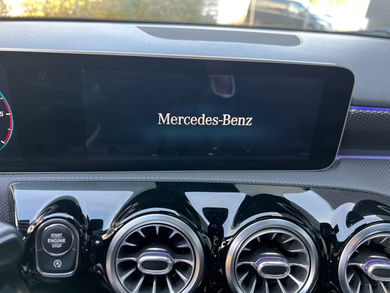 Image Mercedes-Benz CLASSE A A 220 d Berline Compacte   A 220 d Berline Compacte