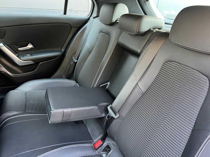 Image Mercedes-Benz CLASSE A A 220 d Berline Compacte   A 220 d Berline Compacte