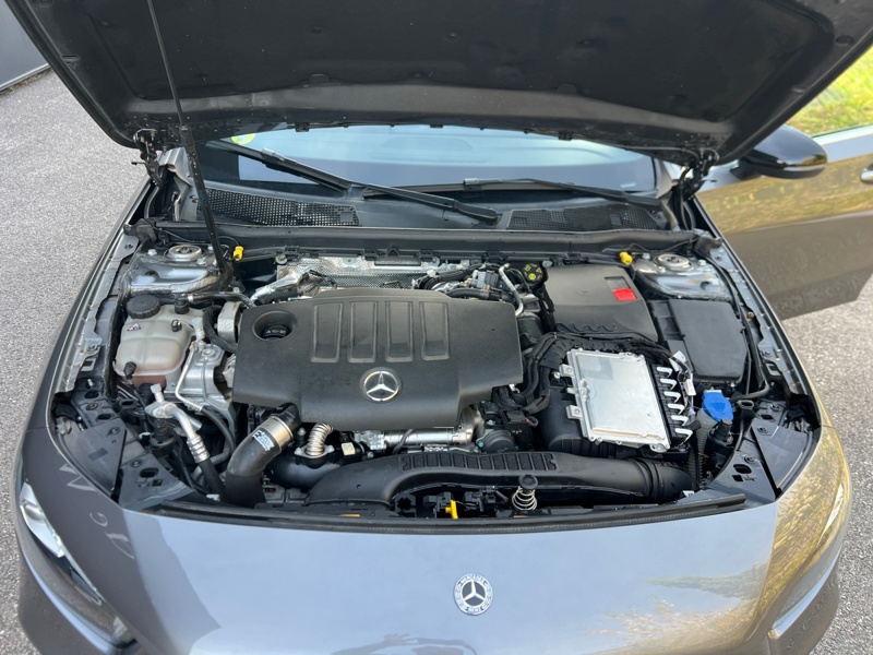 Image Mercedes-Benz CLASSE A A 220 d Berline Compacte   A 220 d Berline Compacte