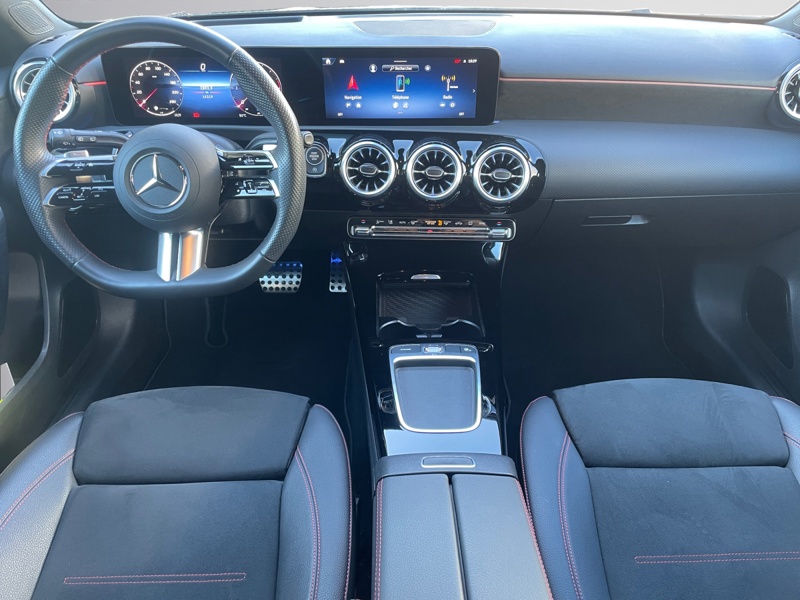 Image Mercedes-Benz CLASSE A 200 d AMG Line  Classe A 200 d AMG Line 200 d AMG Line