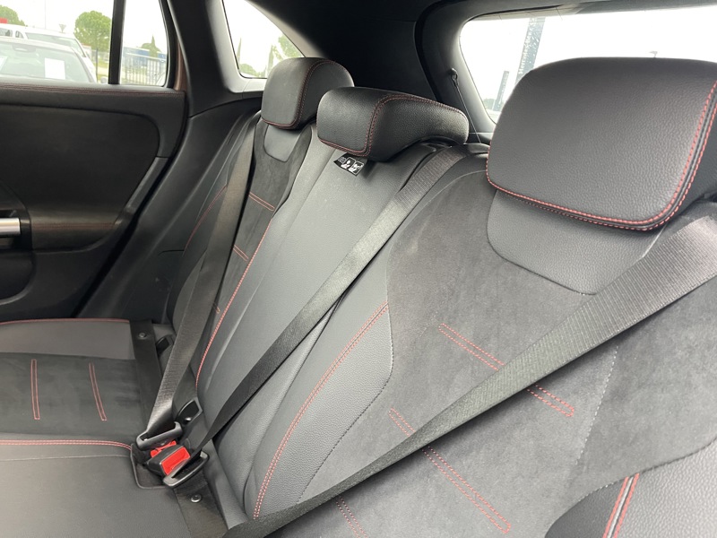 Image Mercedes-Benz GLA 250 e AMG Line  GLA 250 e AMG Line 250 e AMG Line