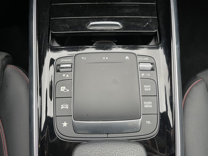 Image Mercedes-Benz GLA 250 e AMG Line  GLA 250 e AMG Line 250 e AMG Line