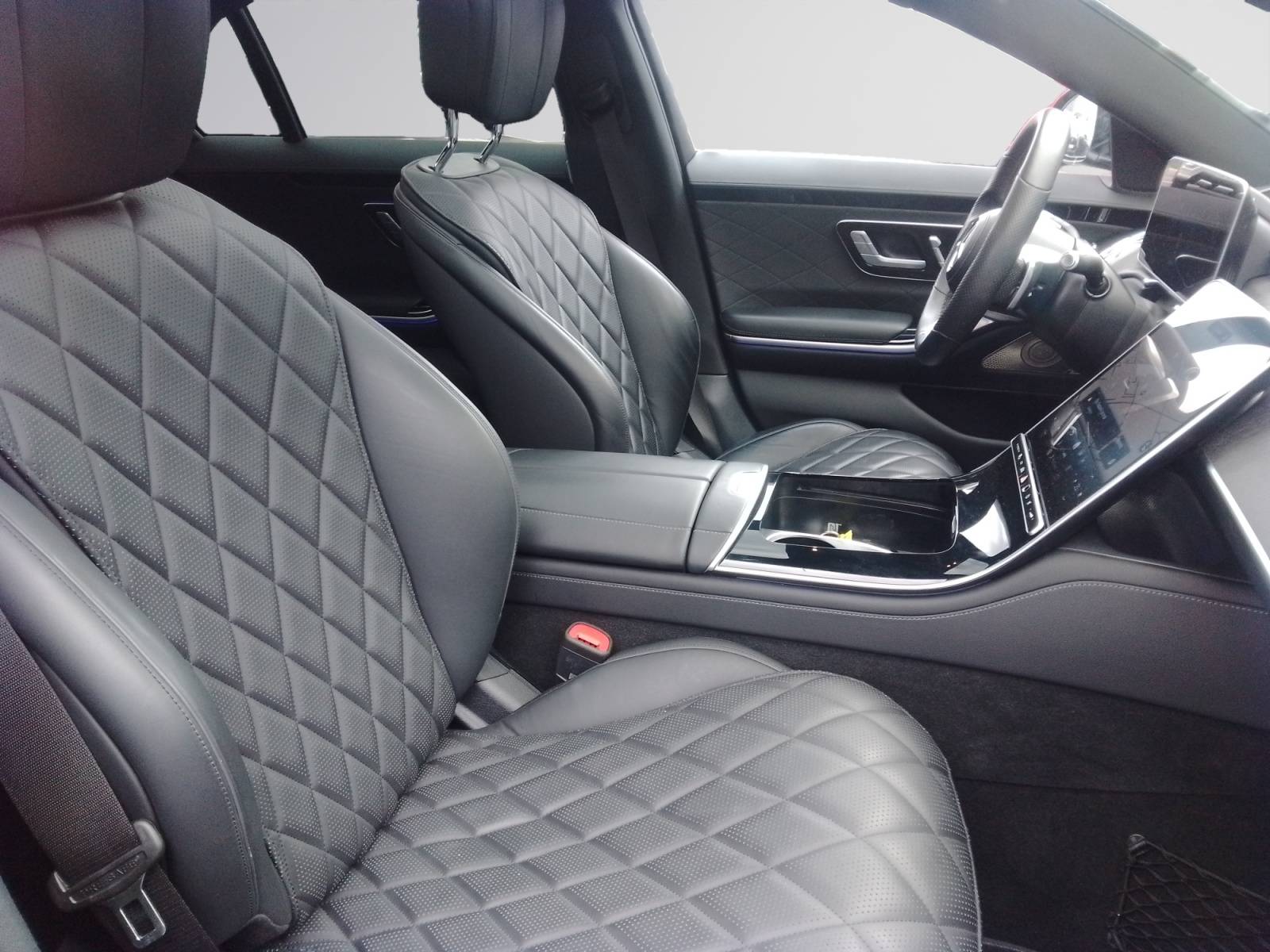 Image Mercedes-Benz CLASSE S 580 e Berline AMG Line  Classe S 580 e 9G-Tronic AMG Line 580 e Berline AMG Line