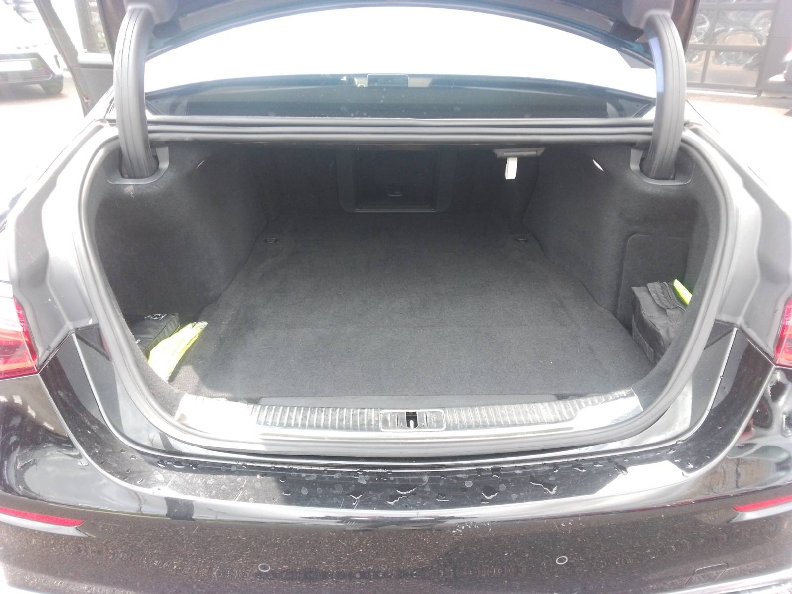 Image Mercedes-Benz CLASSE S 580 e Berline AMG Line  Classe S 580 e 9G-Tronic AMG Line 580 e Berline AMG Line