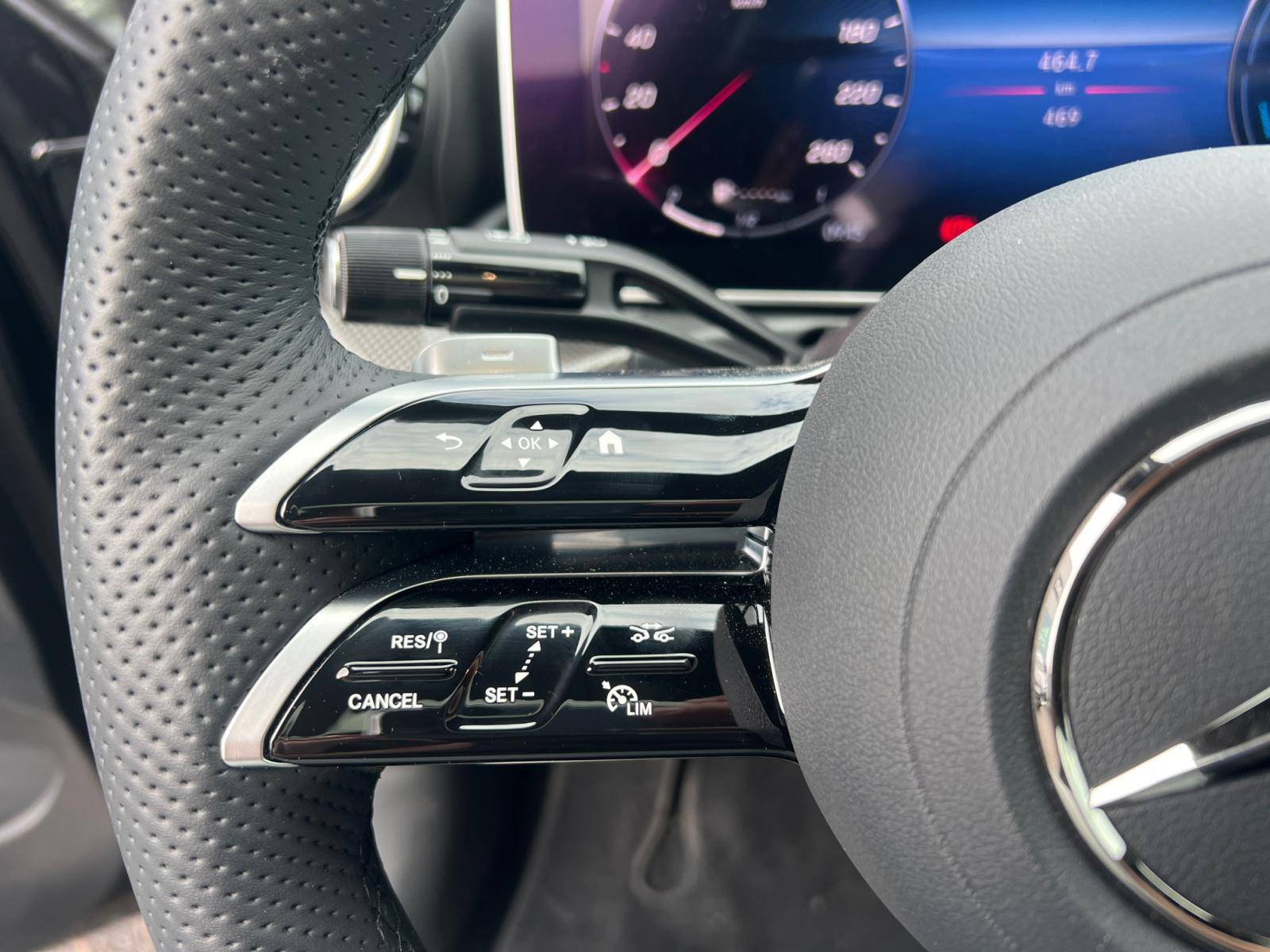 Image Mercedes-Benz CLASSE C BERLINE Classe C 300 de Hybrid EQ Berline AMG Line  Classe C 300 d e Hybrid EQ Berline AMG Line Classe C 300 de Hybrid EQ Berline AMG Line