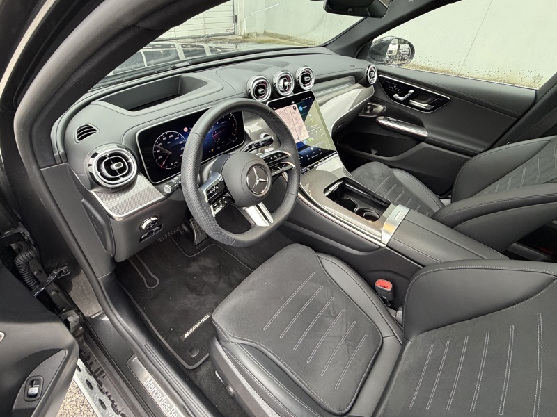 Image Mercedes-Benz GLC SUV GLC 220 d 4MATIC AMG Line  GLC 220 d 4MATIC AMG Line GLC 220 d 4MATIC AMG Line