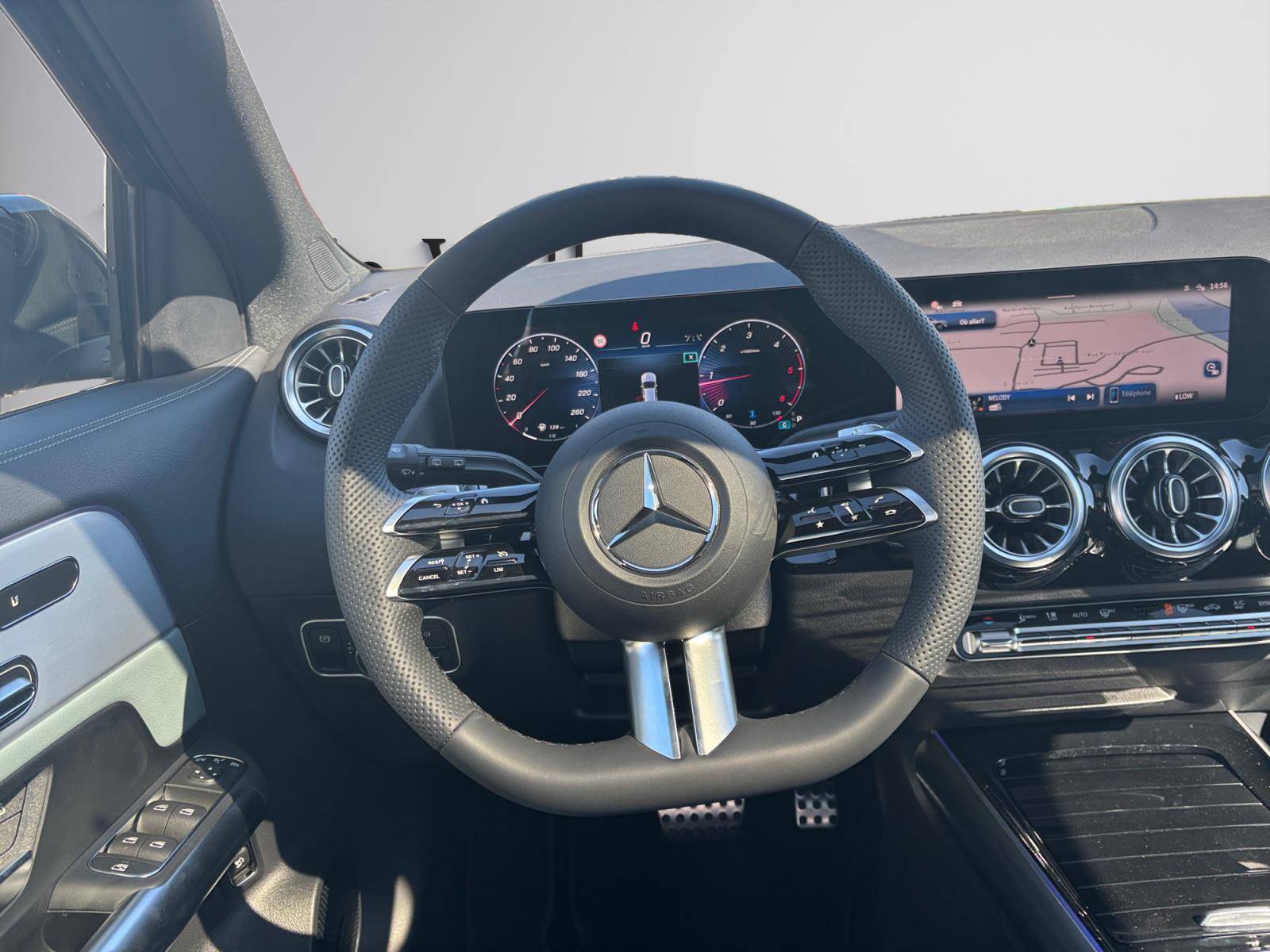 Image Mercedes-Benz GLA 200 d AMG Line  GLA 200 d AMG Line 200 d AMG Line