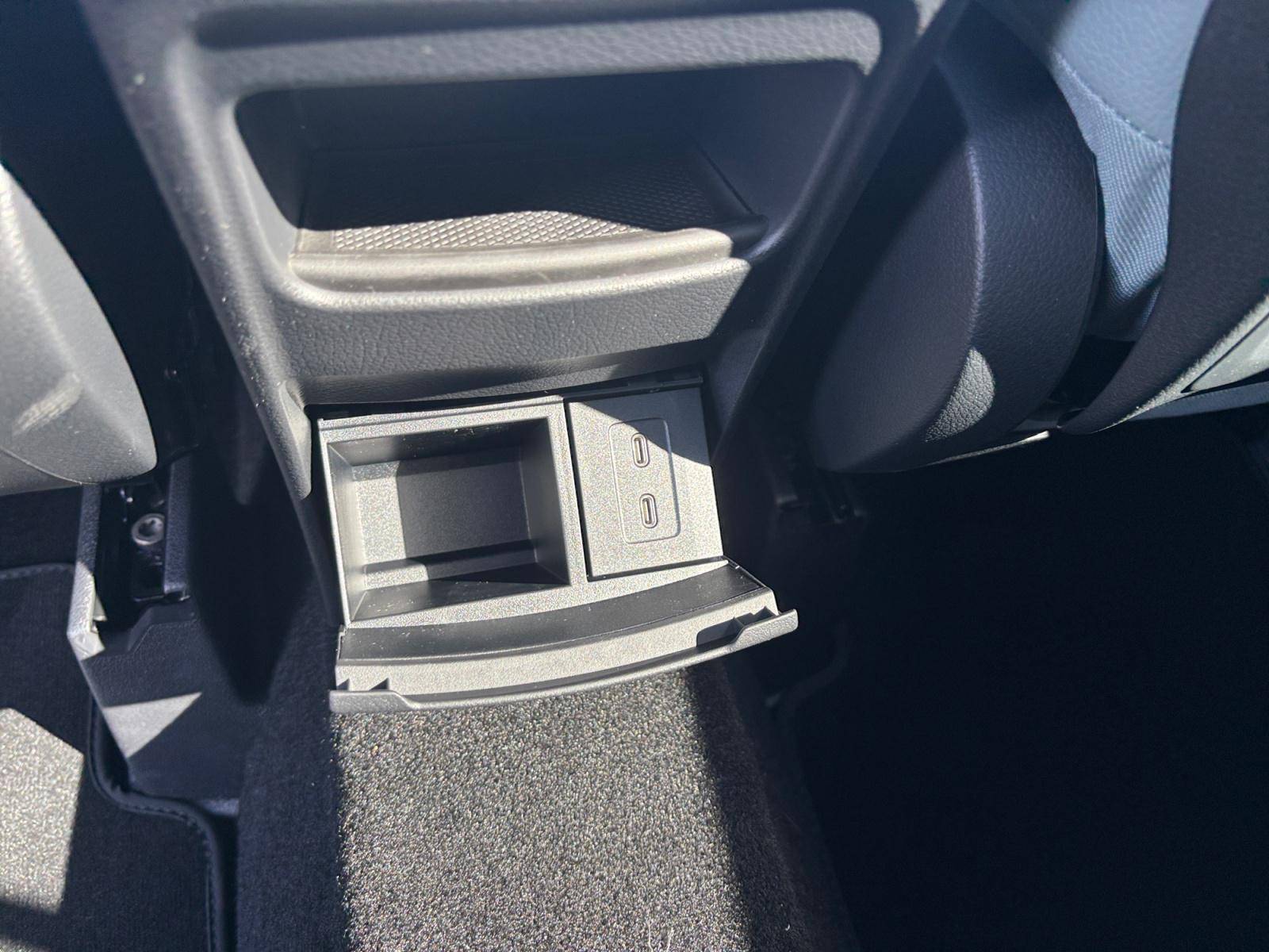 Image Mercedes-Benz GLA 200 d AMG Line  GLA 200 d AMG Line 200 d AMG Line