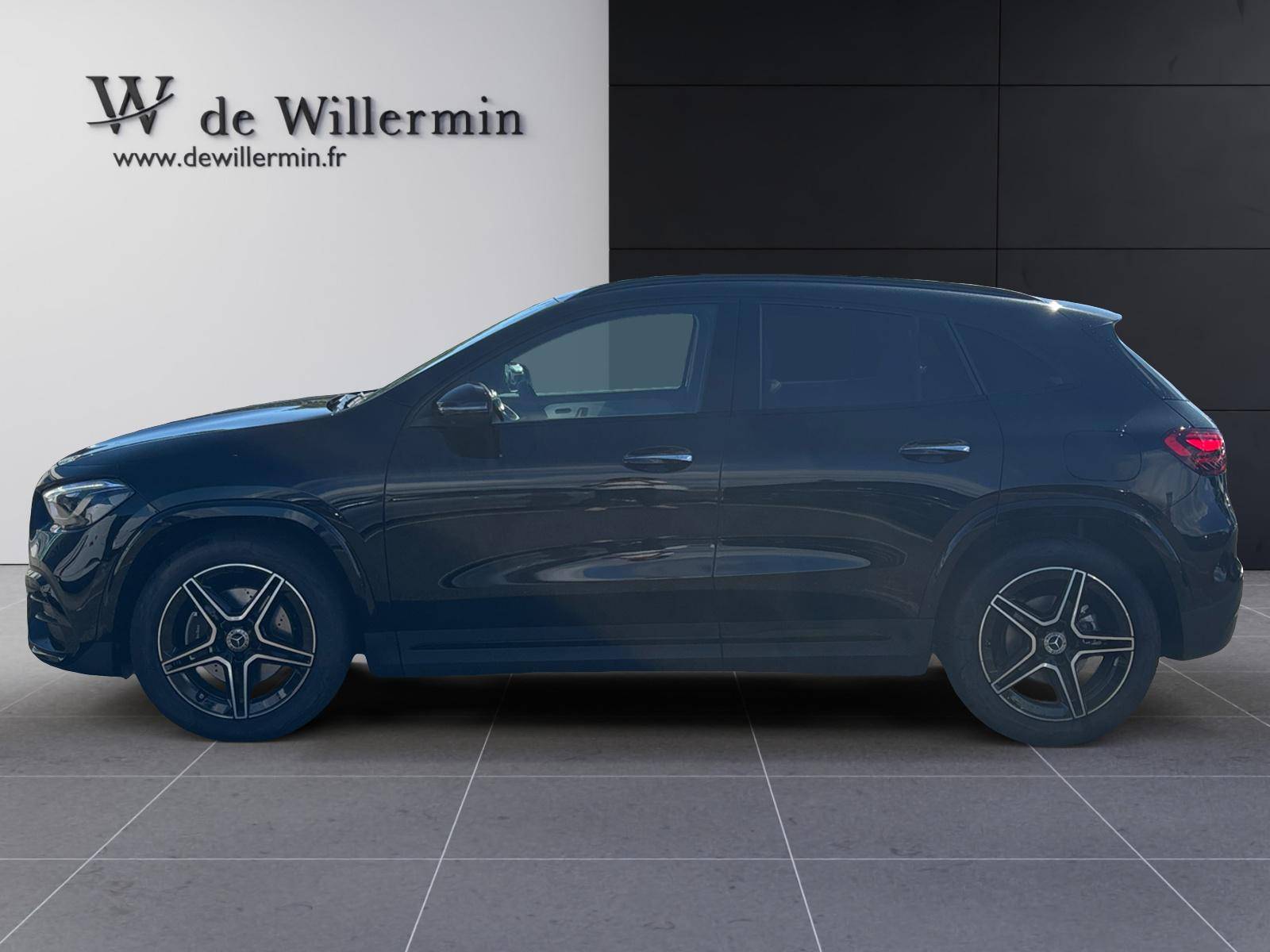 Image Mercedes-Benz GLA 200 d AMG Line  GLA 200 d AMG Line 200 d AMG Line