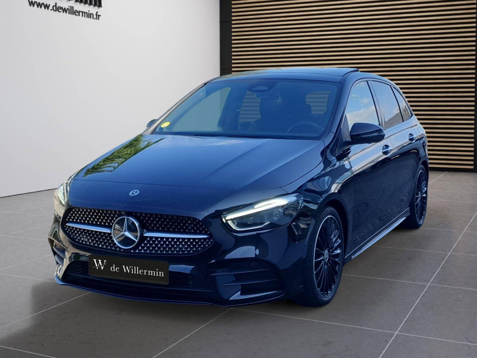 Photo Mercedes-Benz CLASSE B 200 d AMG Line  Classe B 200 d AMG Line