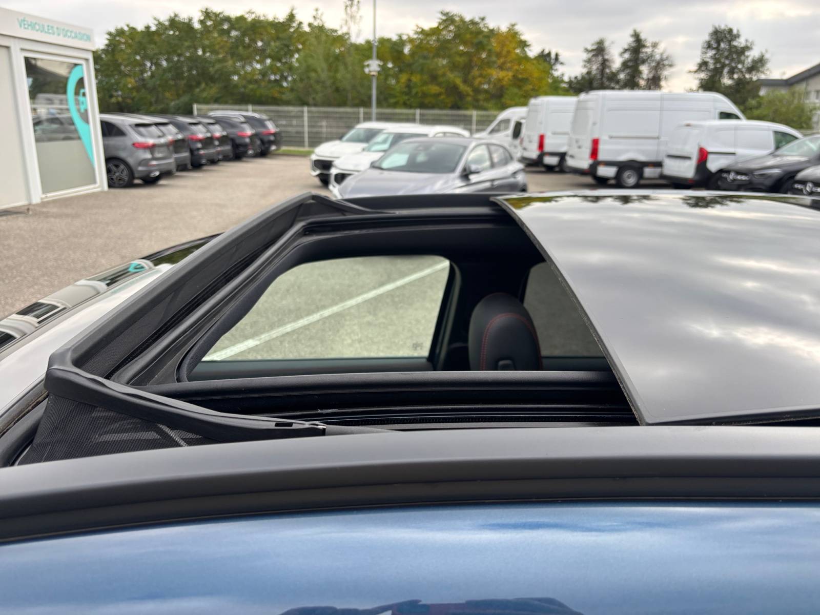 Image Mercedes-Benz GLA 220 d 4MATIC AMG Line  GLA 220 d 4MATIC AMG Line 220 d 4MATIC AMG Line