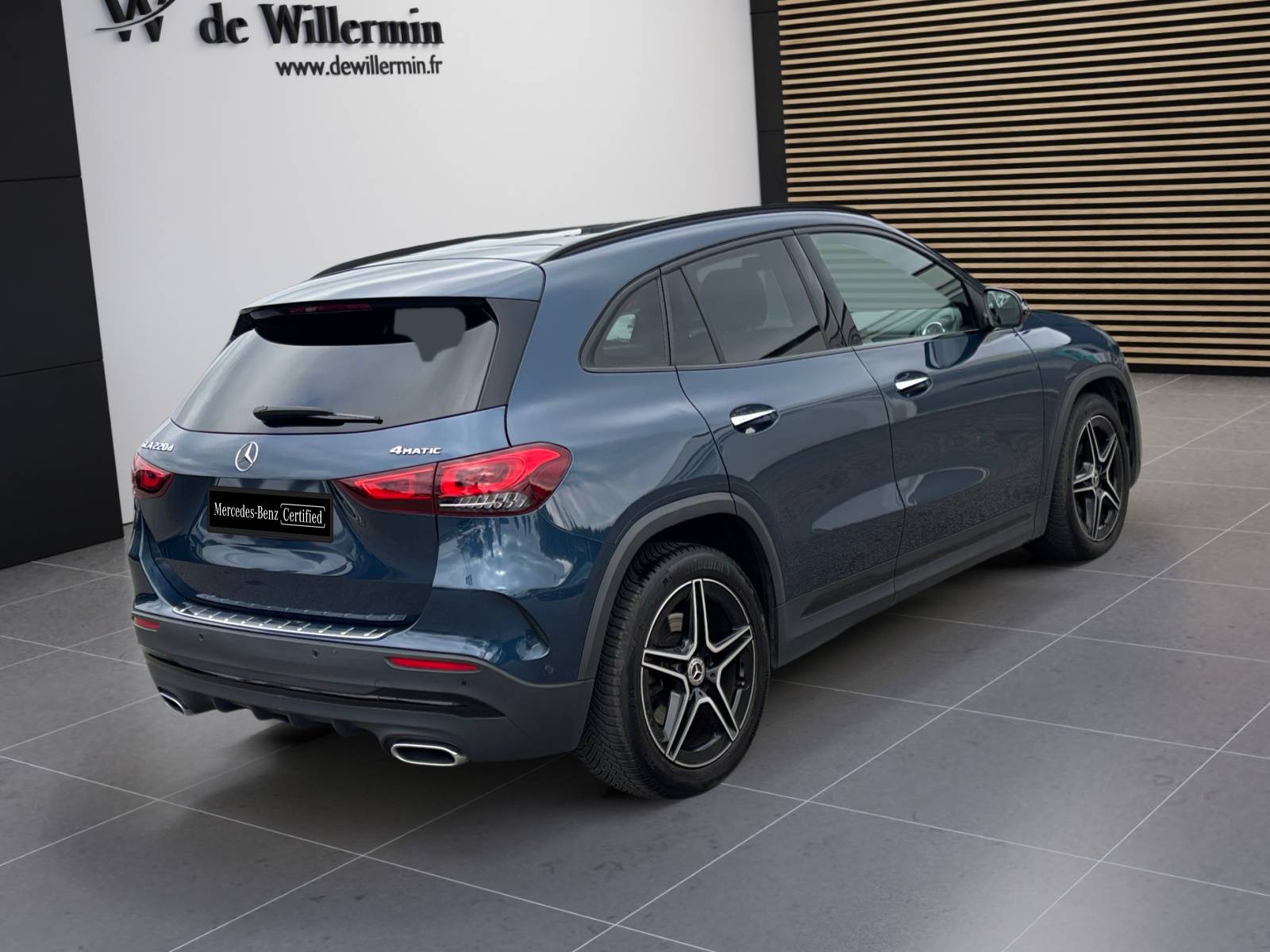 Image Mercedes-Benz GLA 220 d 4MATIC AMG Line  GLA 220 d 4MATIC AMG Line 220 d 4MATIC AMG Line