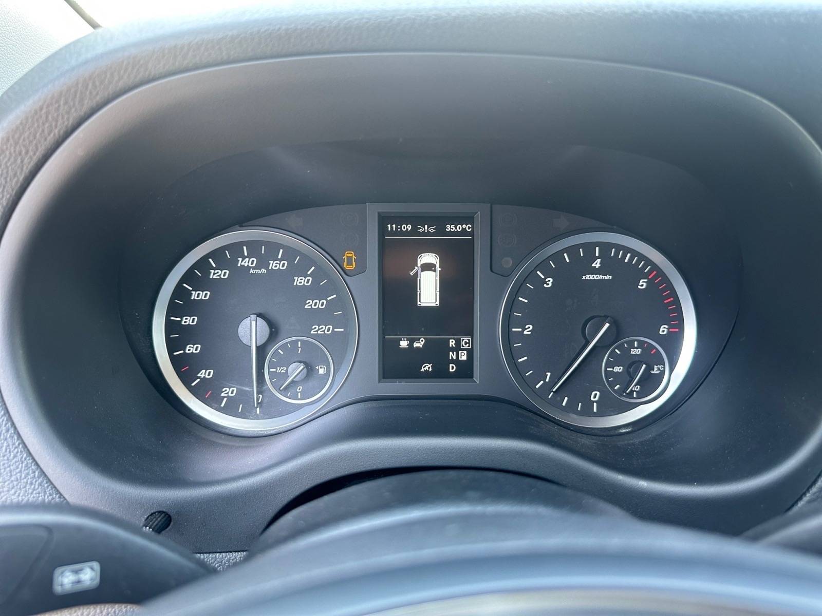 Image Mercedes-Benz VITO 119 CDI 4x4 Fourgon Long  VITO FGN 119 CDI LONG SELECT 119 CDI 4x4 Fourgon Long